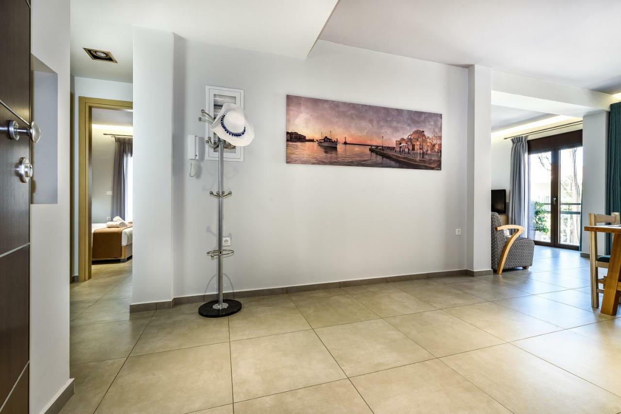 City Breeze Apartment Chrissi Akti Chania Exterior foto